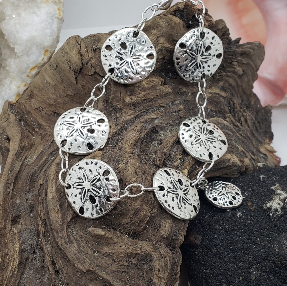 Sand Dollar Fashion Bracelet